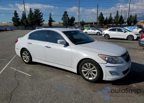 2012 Hyundai Genesis 3.8L z USA, uszkodzony, nr VIN KMHGC4DDXCU152340